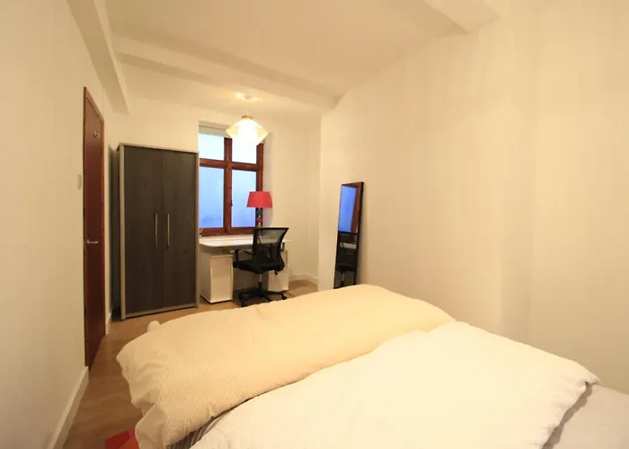 1 Bed Cheshire St London City Brick Lane